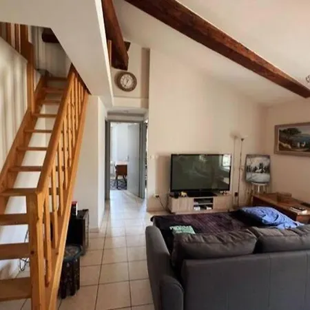 Apartment Dans Le Sillon Du -clim - Wifi - Centre Villeneuve-les-Avignon