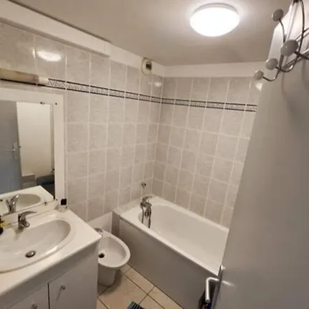 Apartment Dans Le Sillon Du -clim - Wifi - Centre Villeneuve-les-Avignon