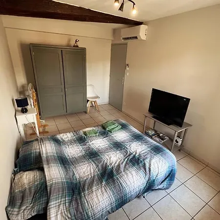 Dans Le Sillon Du -clim - Wifi - Centre Apartment Villeneuve-les-Avignon